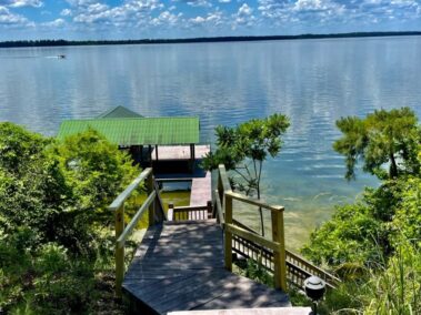 Large boathouse with power