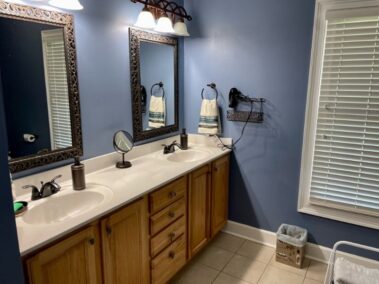 Large boathouse with power